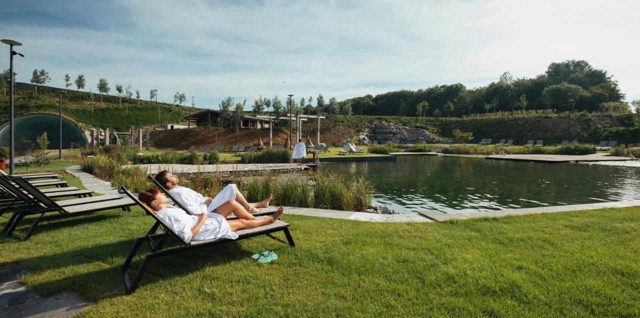 Waer Waters Spa Hotel Groot Bijgaarden Exteriér fotografie